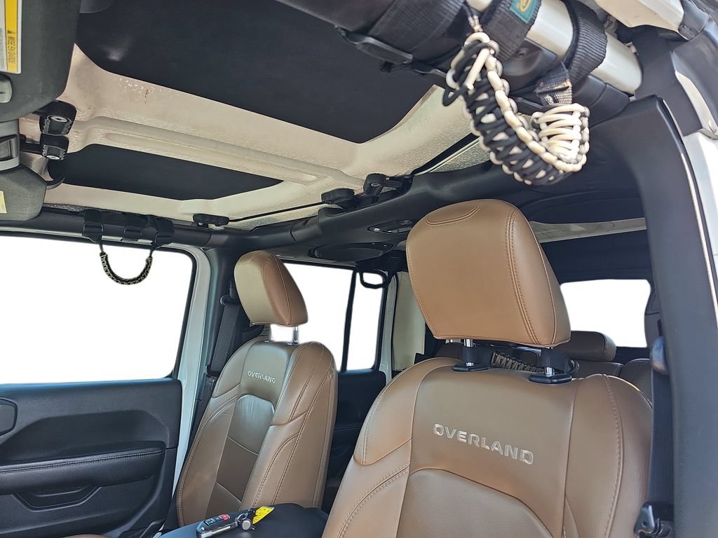 Used 2020 Jeep Gladiator Overland AWD/4WD image 28