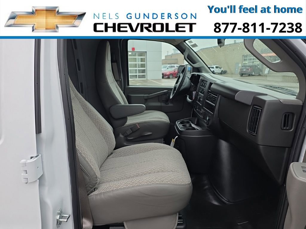 New 2025 Chevrolet Express 2500 w/ Driver Convenience Package RWD image 9