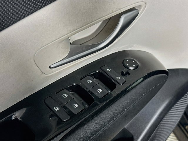 Used 2023 Hyundai Tucson Limited FWD image 23