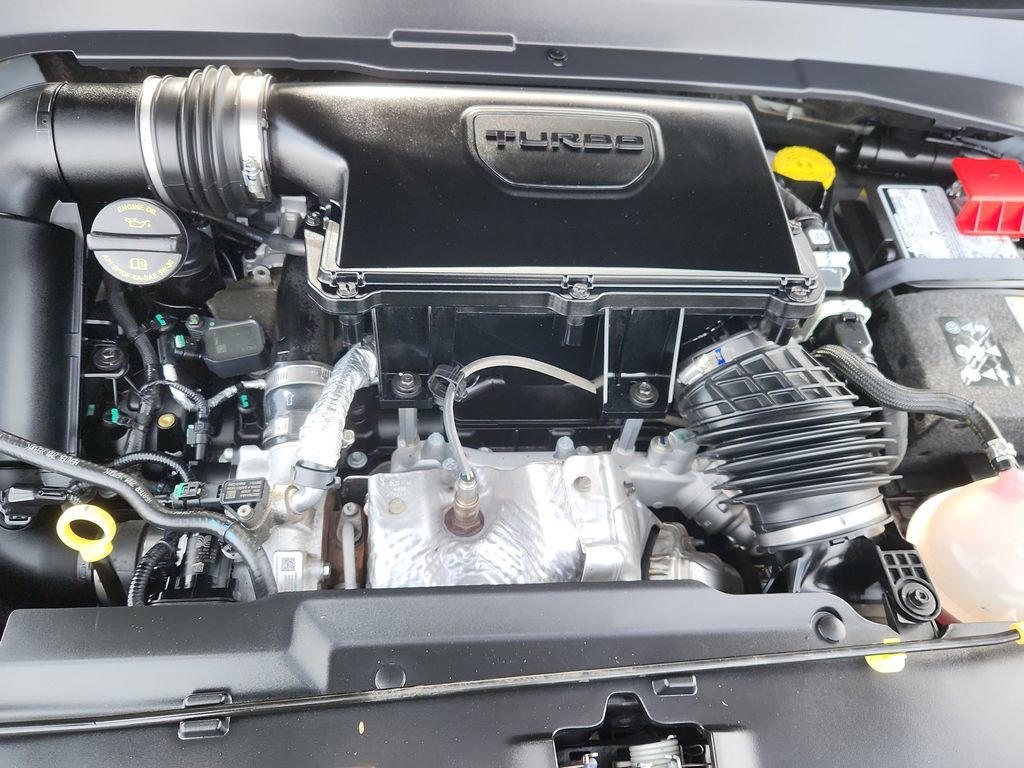 Used 2025 Jeep Compass Limited image 17