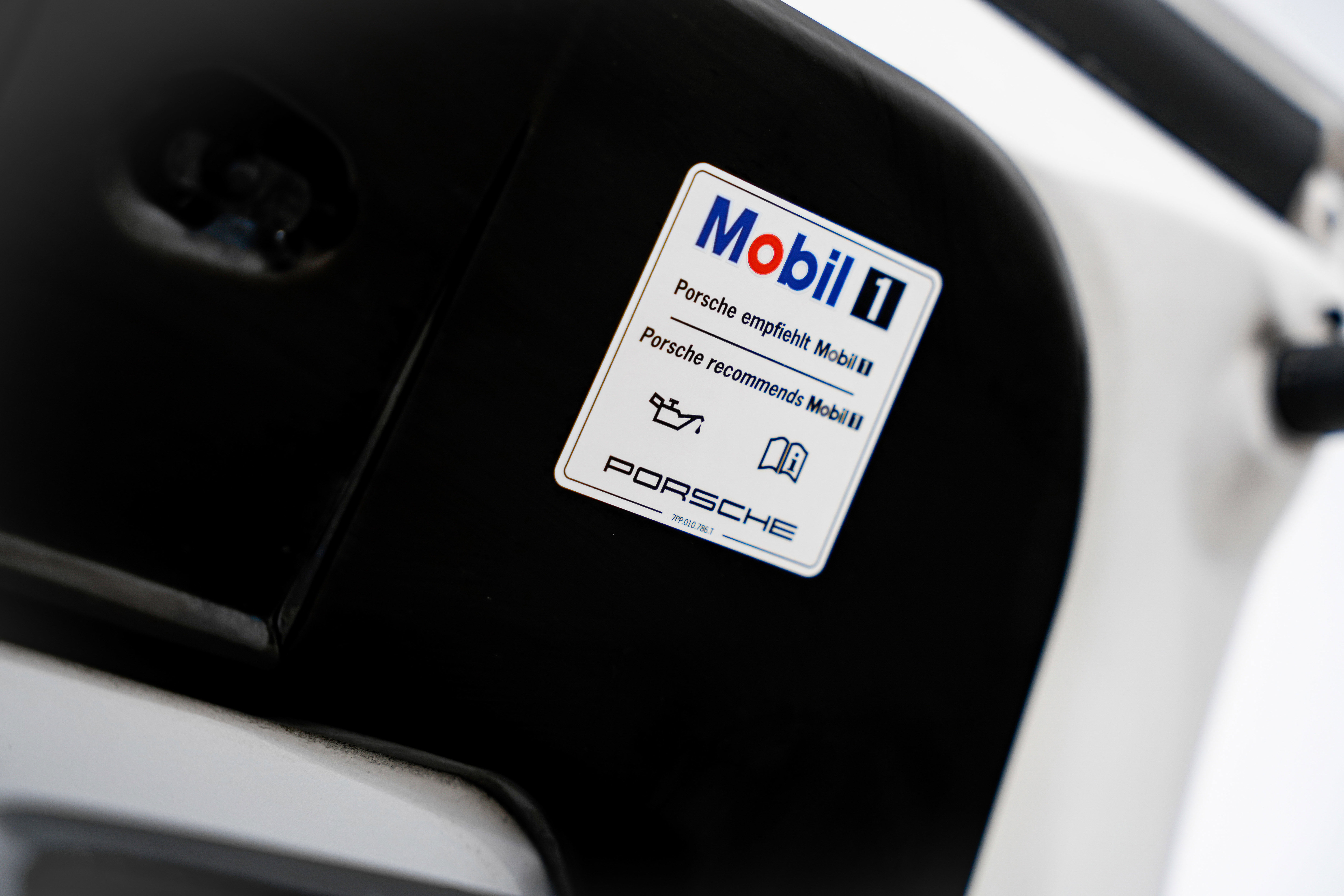 Used 2012 Porsche 911 Carrera GTS image 43