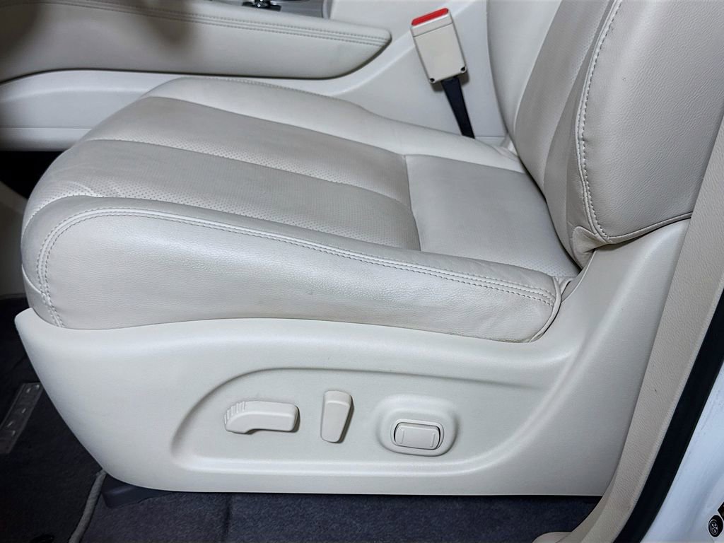 Used 2018 Nissan Murano Platinum image 18