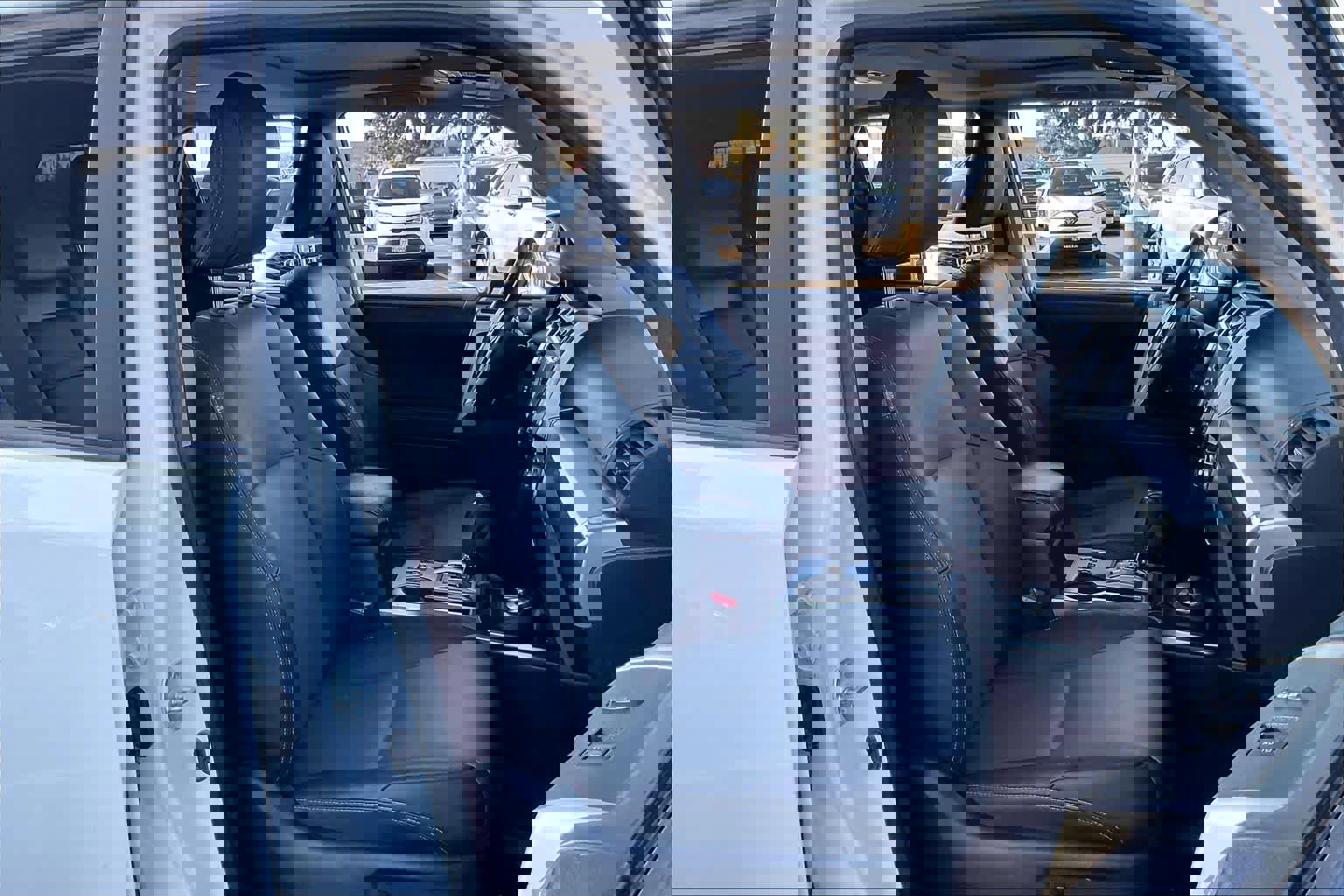 Used 2020 Toyota 4Runner SR5 Premium image 10