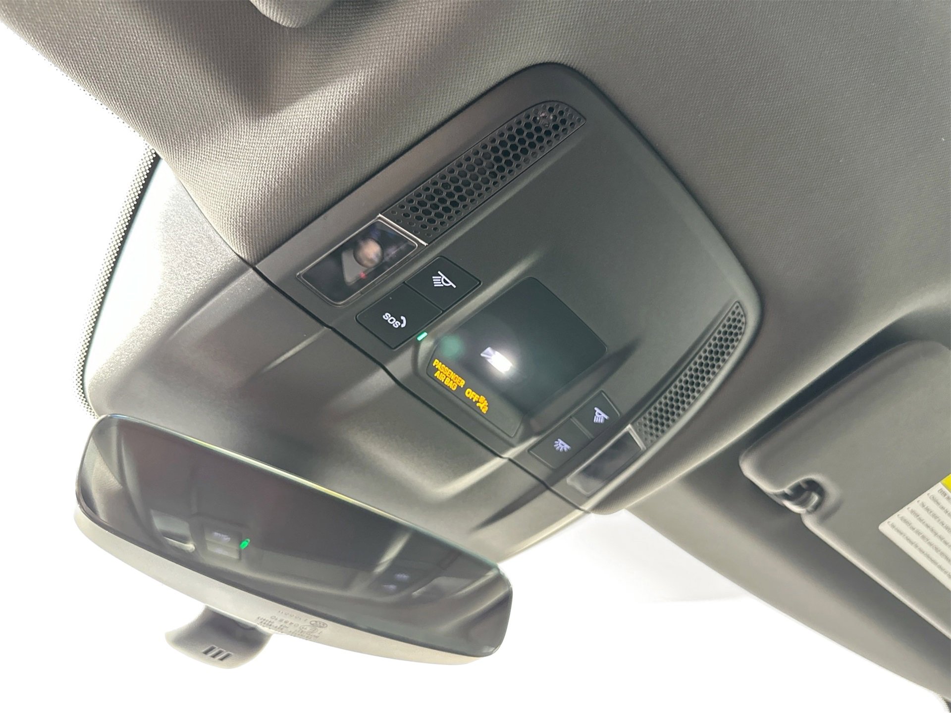 Certified 2024 Porsche Taycan 4 Cross Turismo image 23