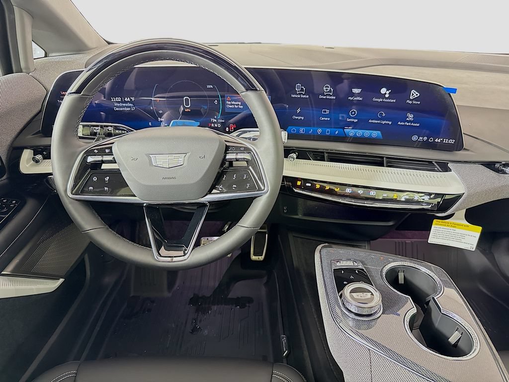New 2026 Cadillac Optiq Luxury 1 w/ LPO, Floor Liner Package AWD/4WD image 24