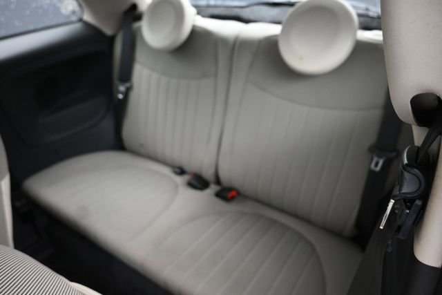Used 2013 FIAT 500 Lounge w/ Beats Audio Pkg FWD image 9