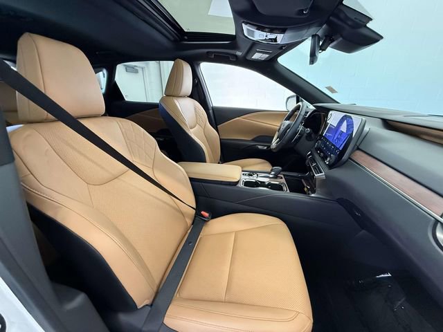 Used 2023 Lexus RX 350 Premium w/ Accessory Package AWD/4WD image 14