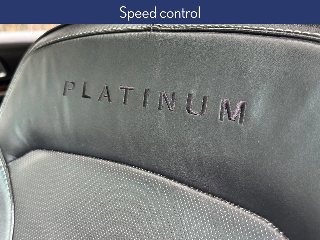 Used 2016 Ford Explorer Platinum image 22