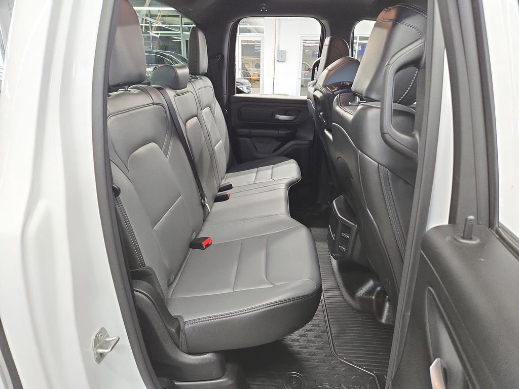 Used 2023 RAM 1500 Tradesman w/ Tradesman Group AWD/4WD image 16