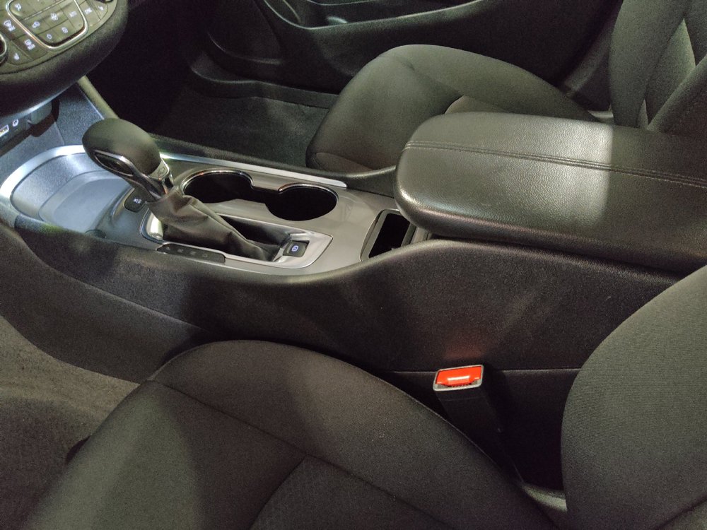 Used 2025 Chevrolet Malibu LT FWD image 26