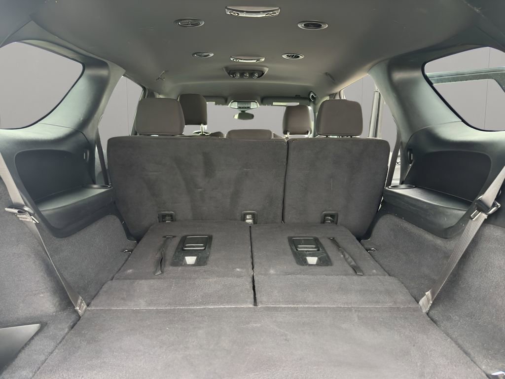 Used 2023 Dodge Durango GT image 34