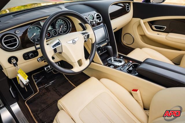 Used 2015 Bentley Continental GT image 2