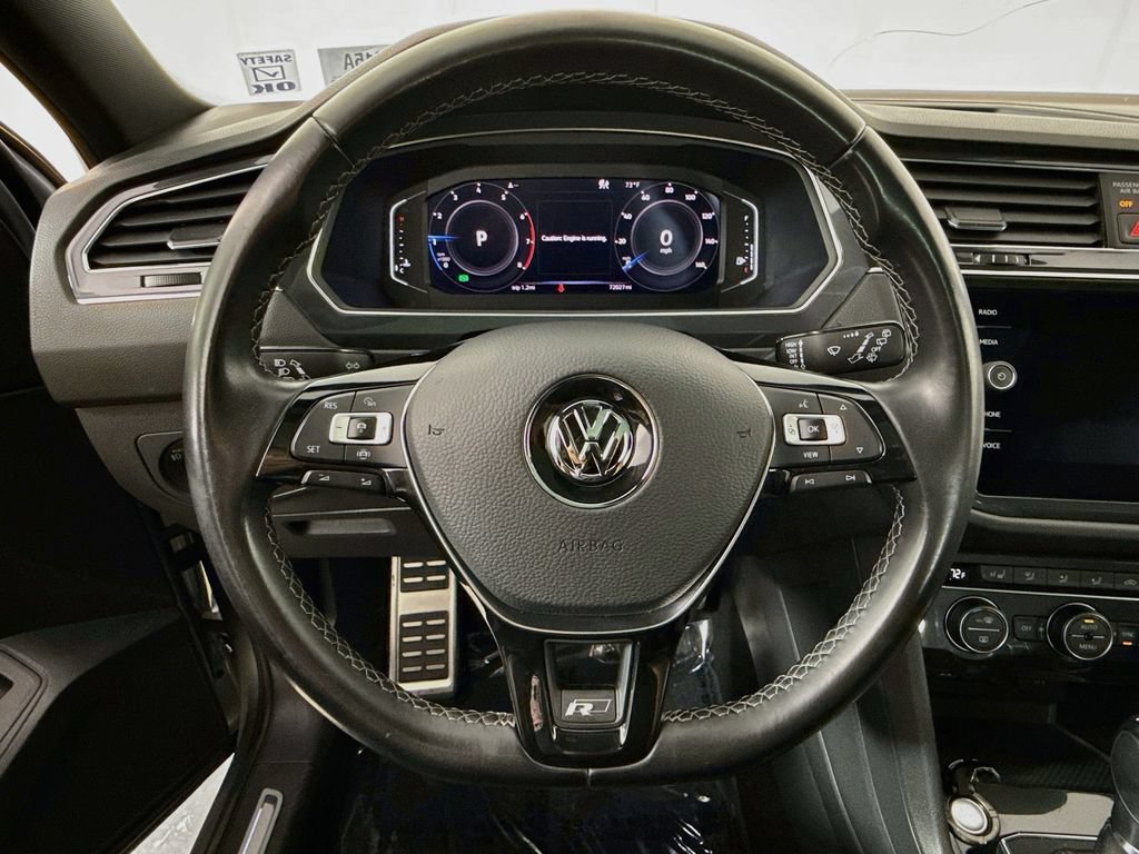 Used 2019 Volkswagen Tiguan SEL Premium R-Line AWD/4WD image 12