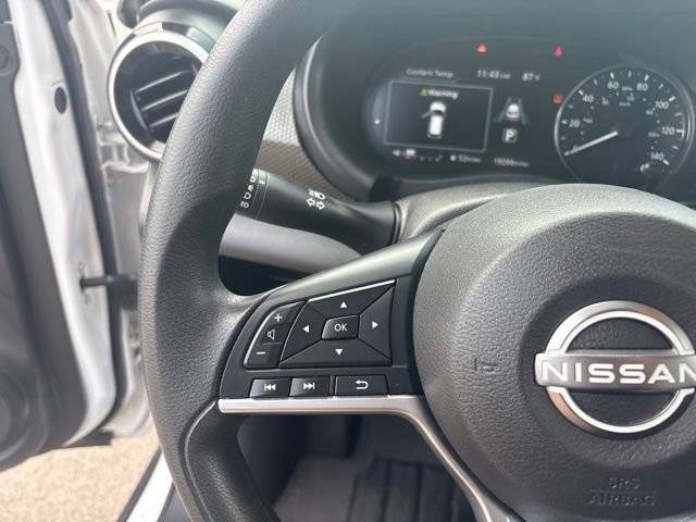 Used 2023 Nissan Kicks SV w/ Interior Electronics Package FWD image 28