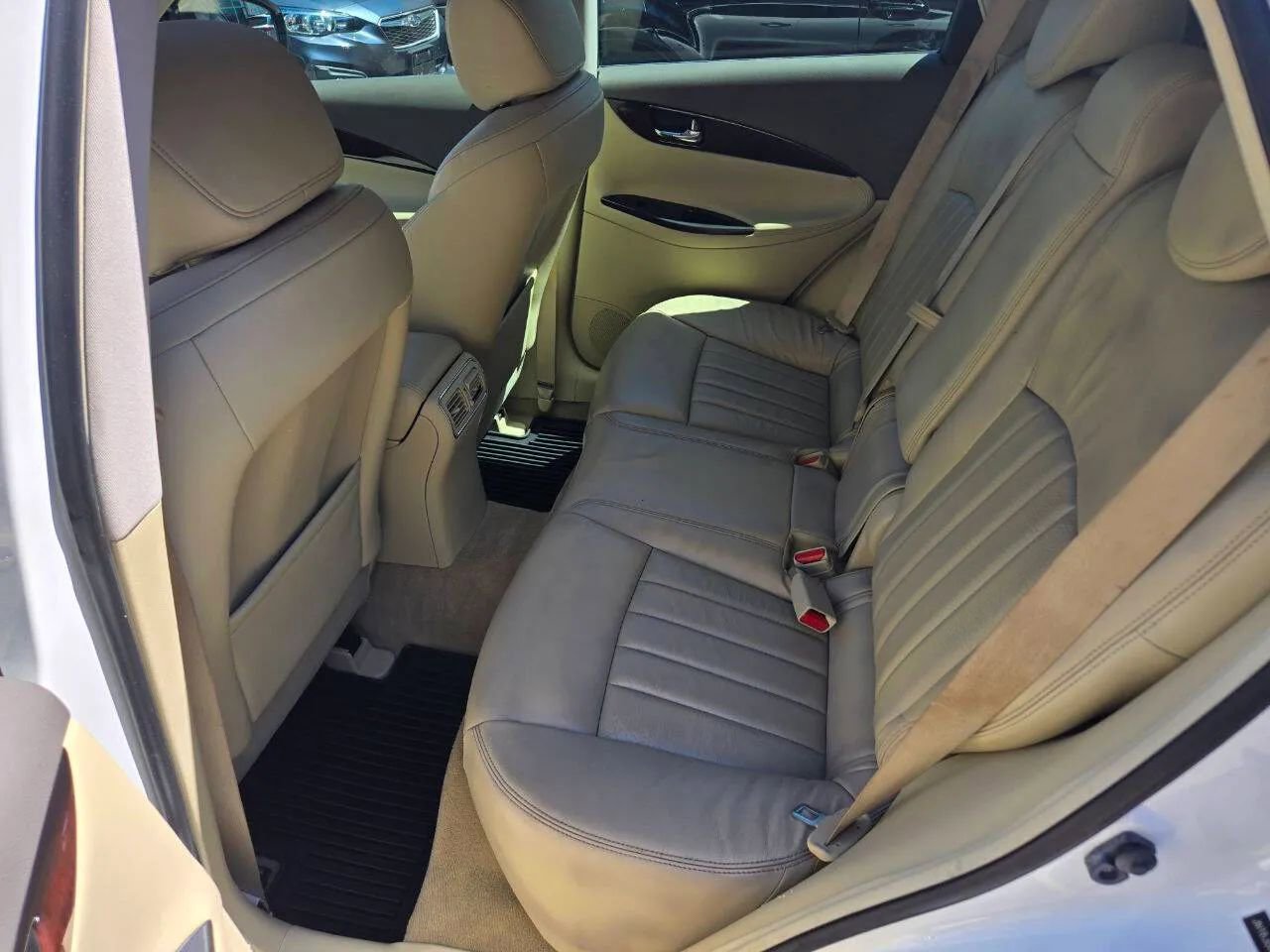 Used 2013 INFINITI EX37 Journey w/ Premium Pkg image 44