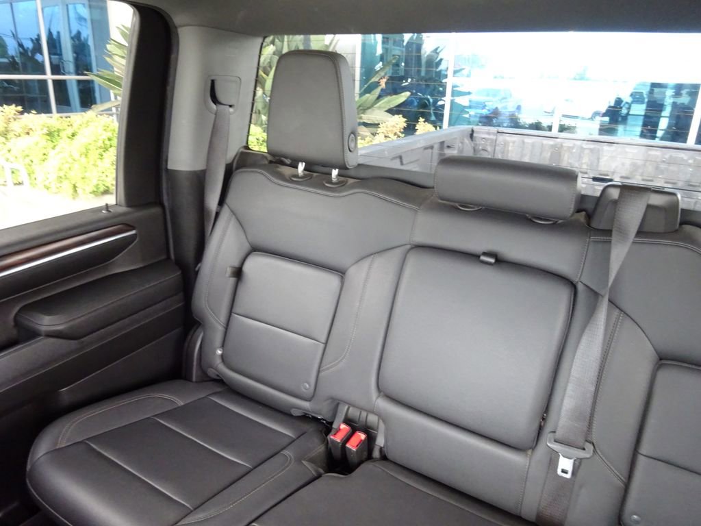 Certified 2024 GMC Sierra 2500 SLT AWD/4WD image 19