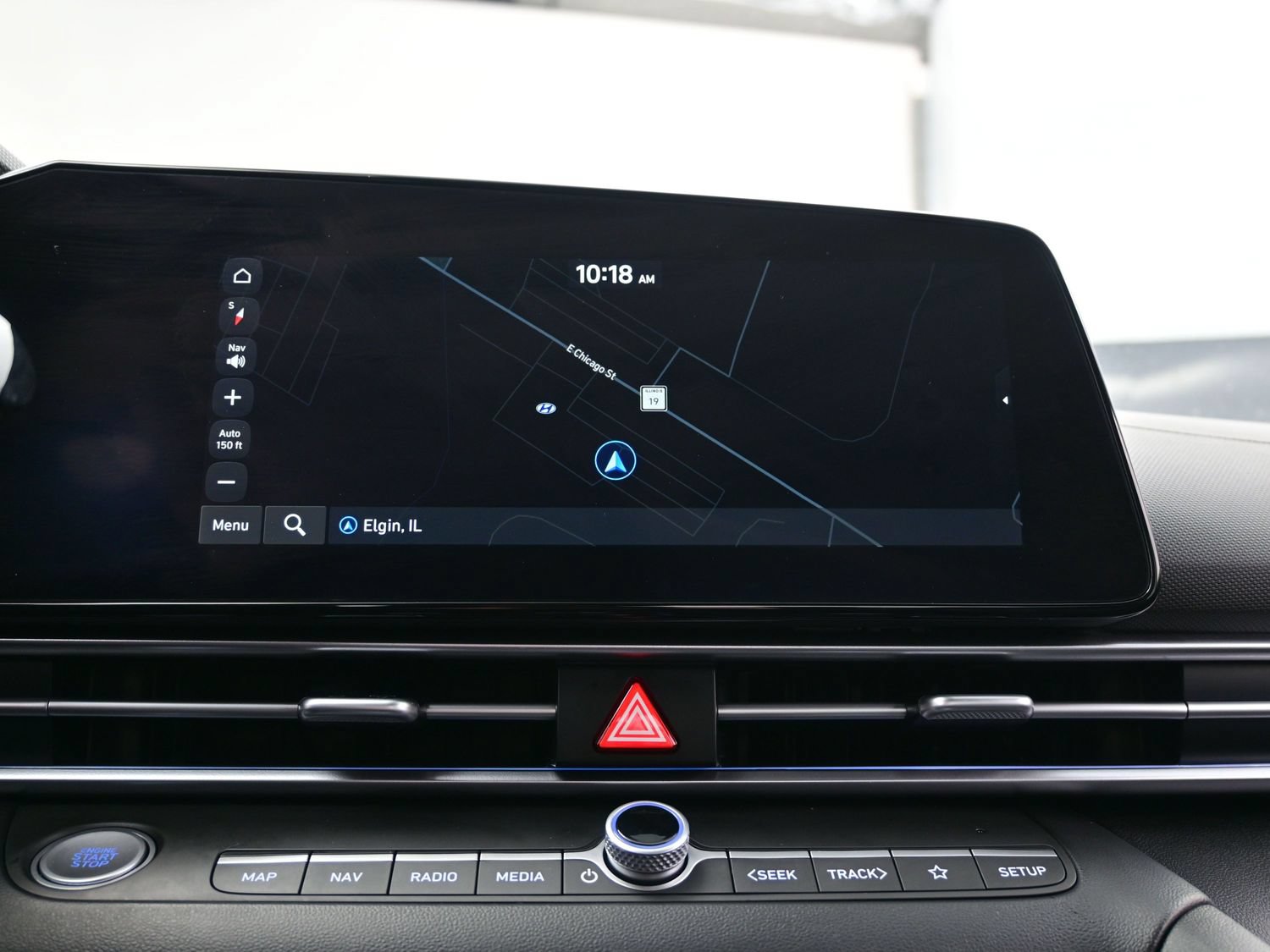 Used 2025 Hyundai Elantra Limited FWD image 19