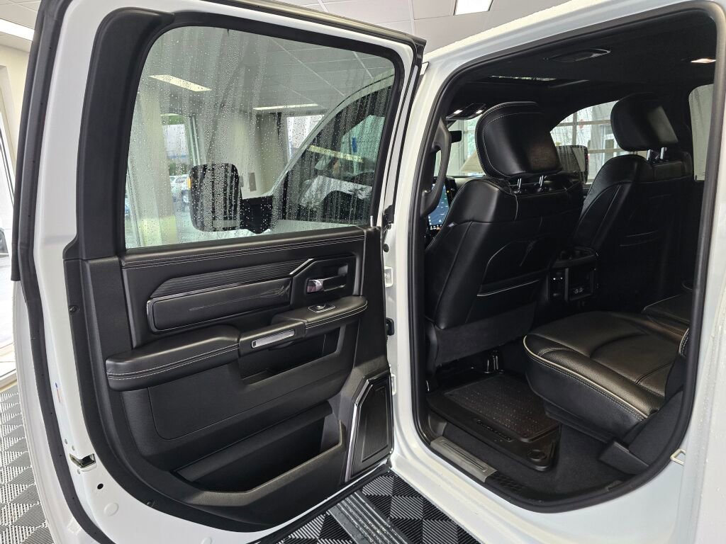 Used 2024 RAM 2500 Limited image 39
