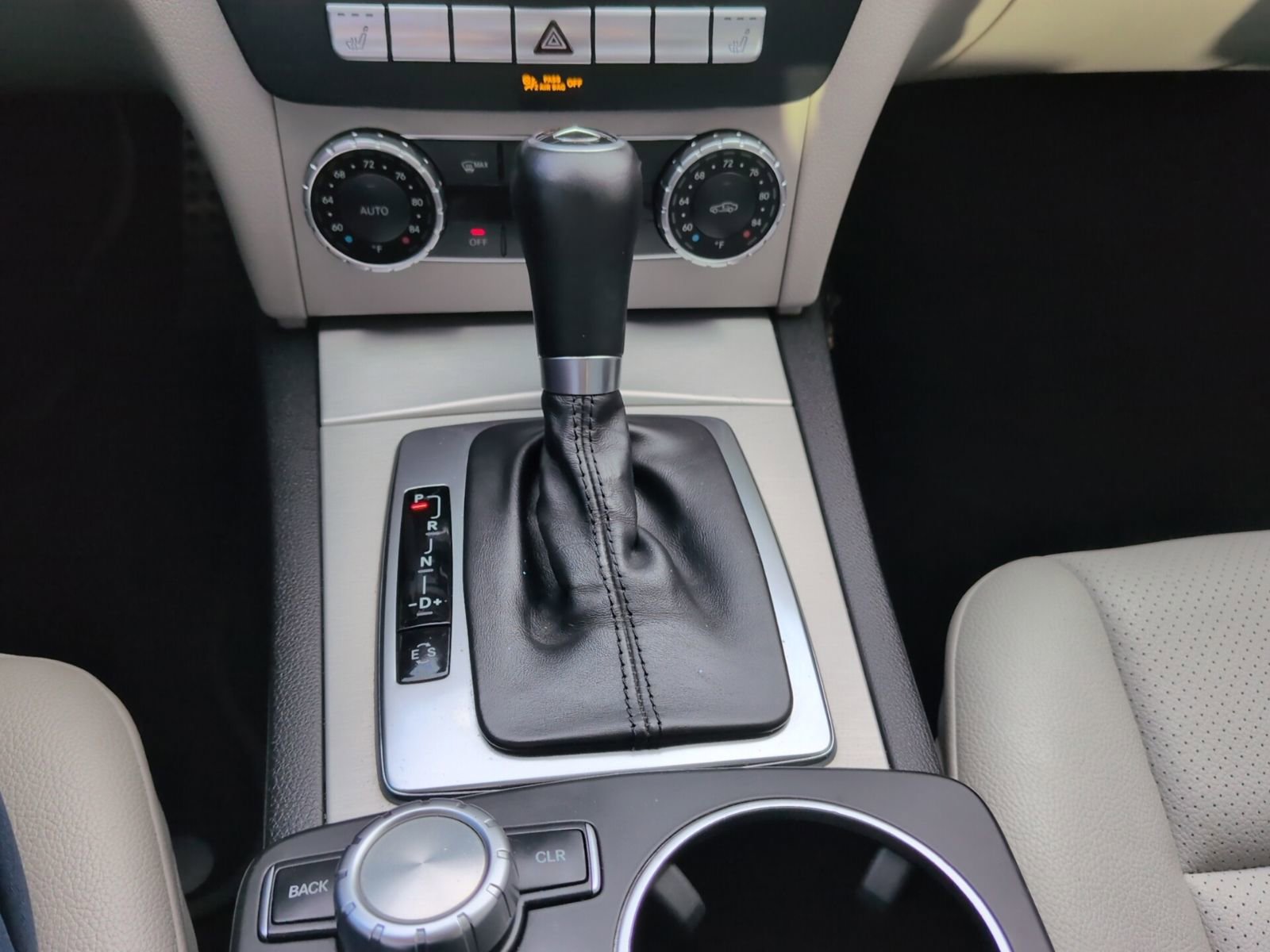 Used 2014 Mercedes-Benz C 250 Sedan image 25