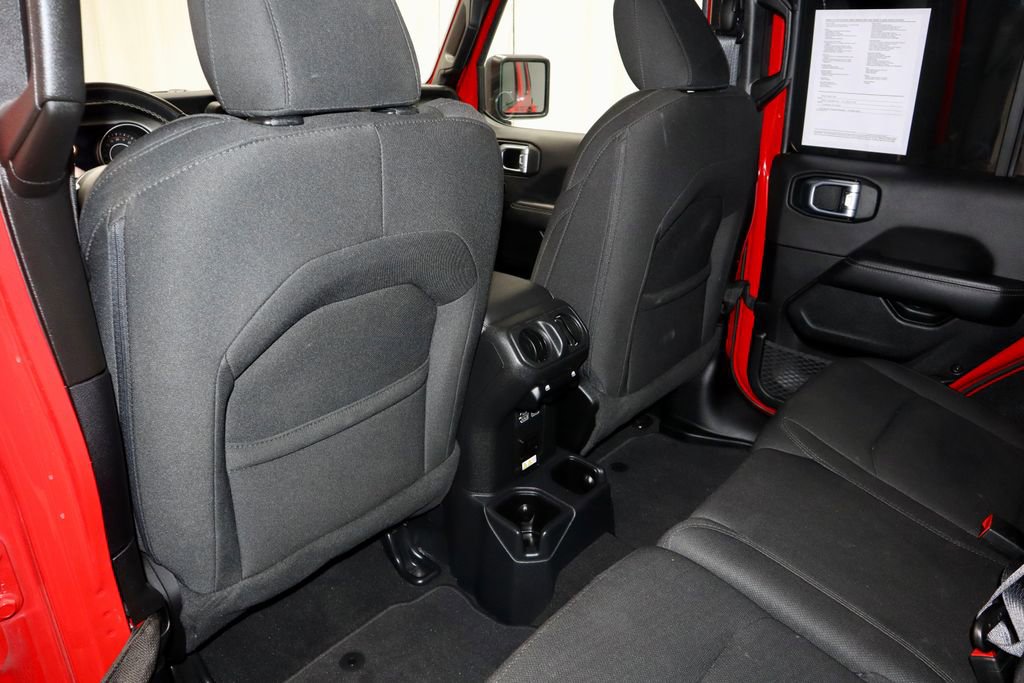 Used 2021 Jeep Wrangler Unlimited Sahara image 20