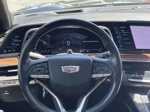 Used 2023 Cadillac Escalade Premium Luxury AWD/4WD image 10
