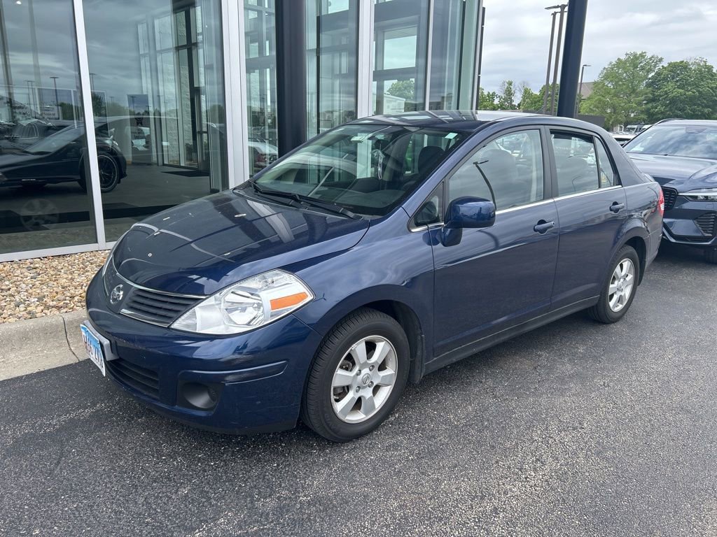 Used 2007 Nissan Versa Sedan FWD image 1