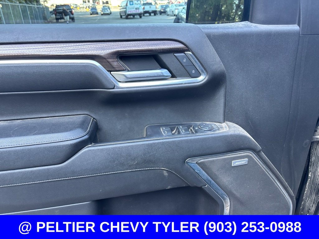 Used 2023 Chevrolet Silverado 1500 LT Trail Boss w/ LT Trail Boss Premium Package AWD/4WD image 15