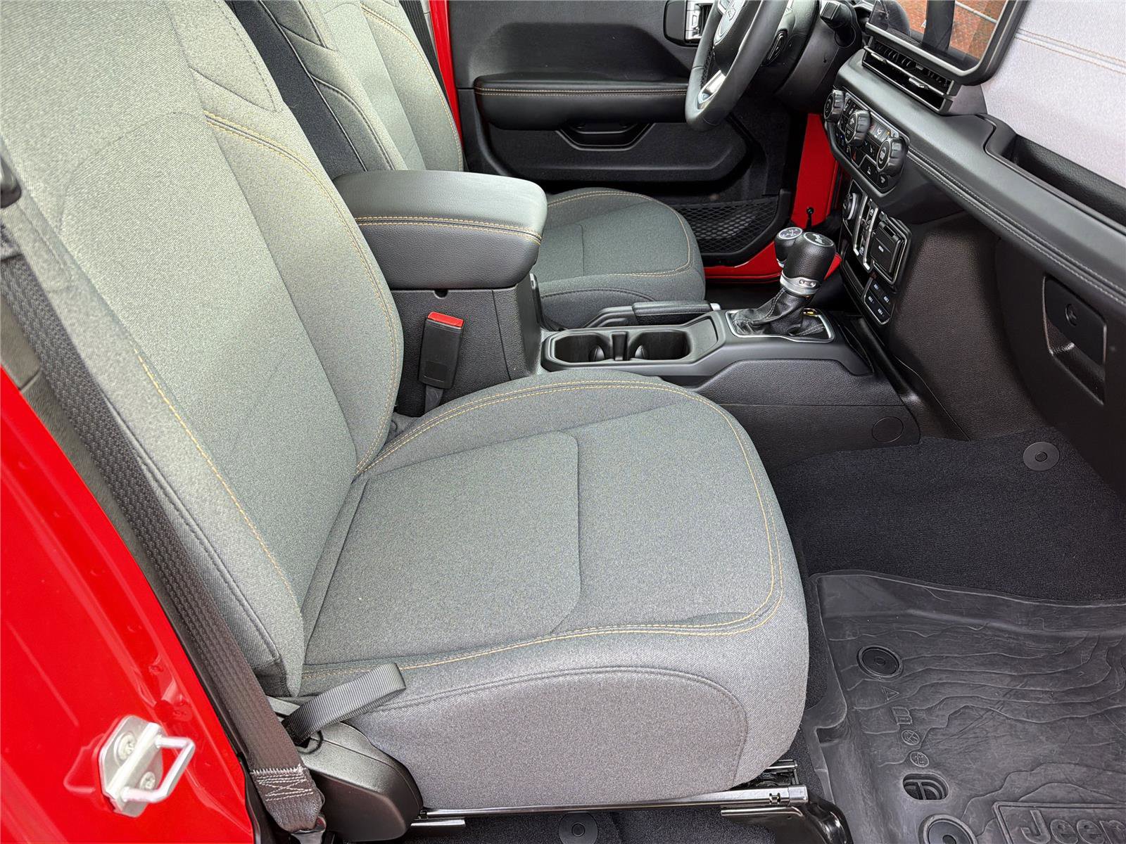 Used 2025 Jeep Wrangler Backcountry image 12