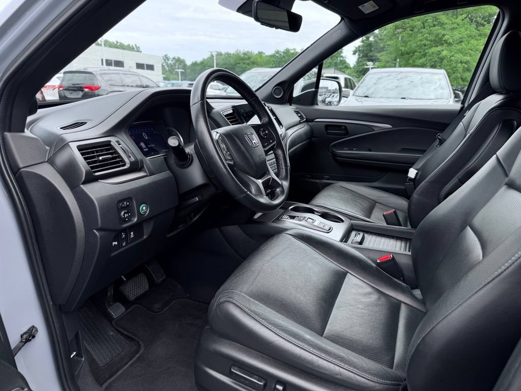 Used 2023 Honda Passport EX-L image 21