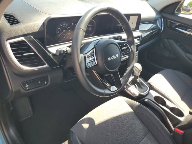 Used 2024 Kia Seltos S image 9