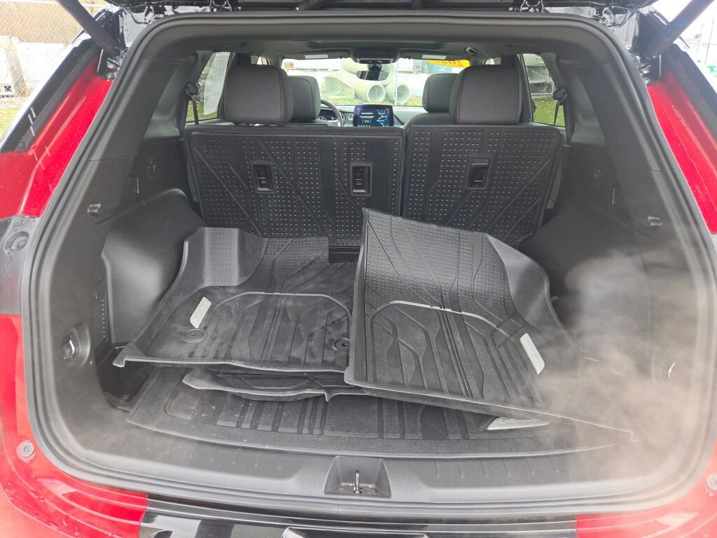 Used 2025 Chevrolet Blazer RS w/ Driver Confidence II Package AWD/4WD image 15