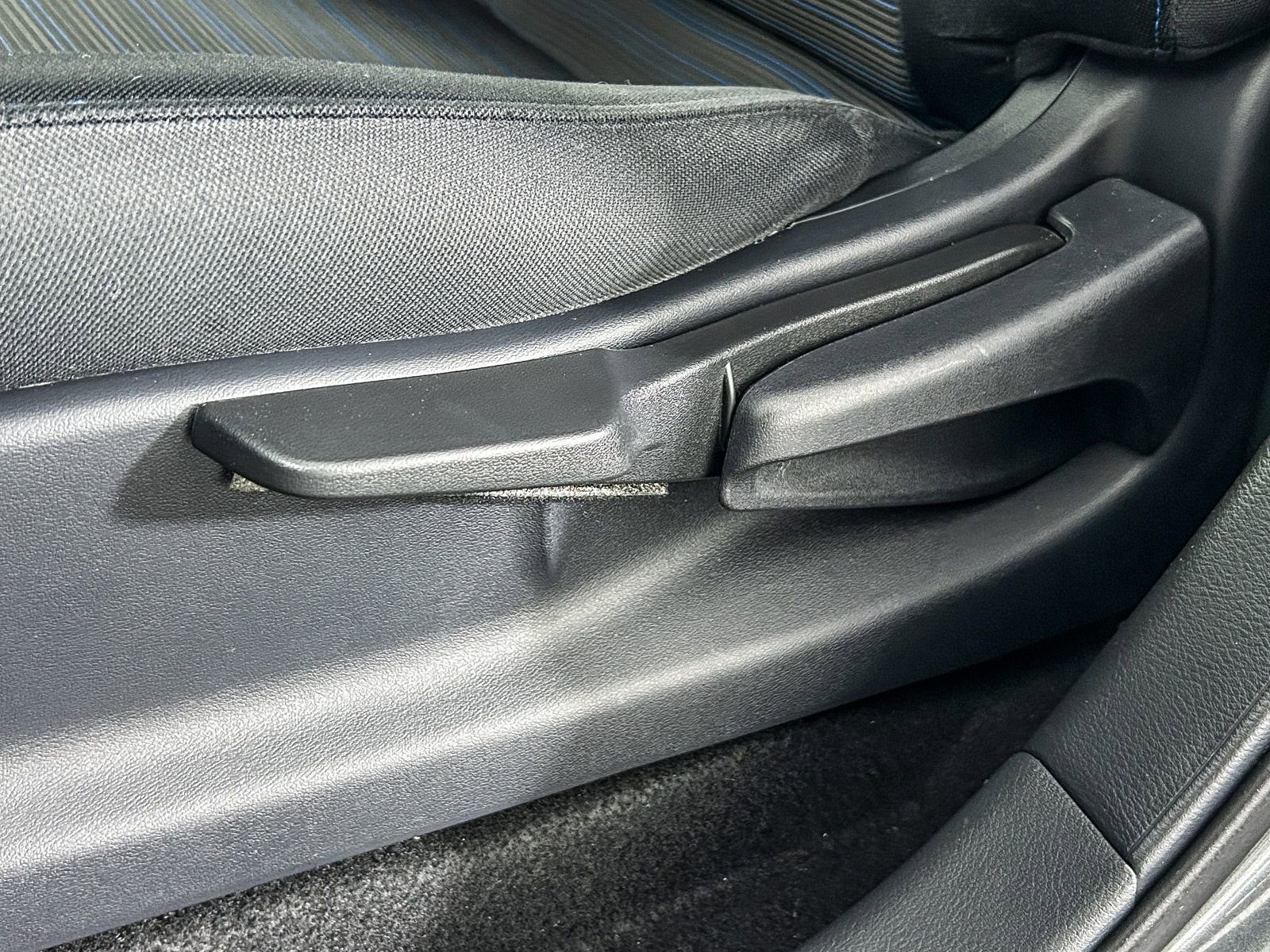 Used 2018 Nissan Leaf S w/ S Charge Package image 21