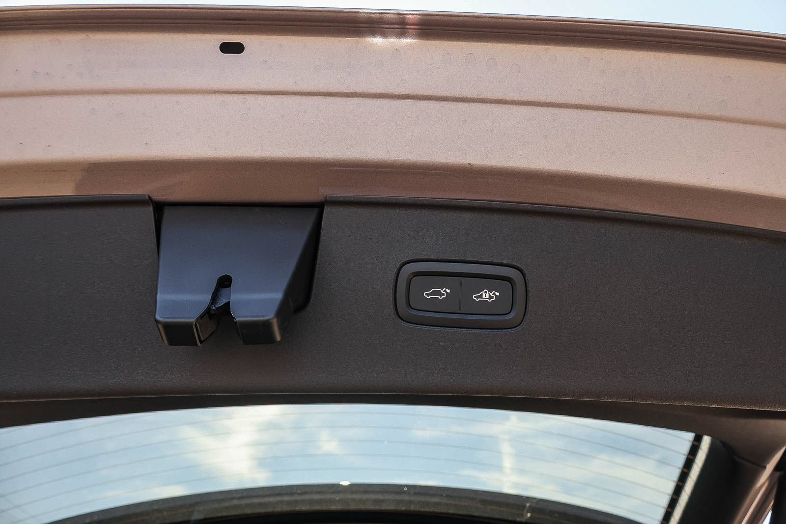 New 2026 Volvo EX90 Plus RWD image 29