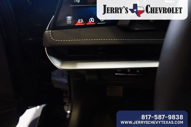 New 2026 Chevrolet Corvette E-Ray image 13