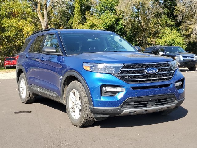 Used 2021 Ford Explorer XLT w/ Equipment Group 202A AWD/4WD image 1