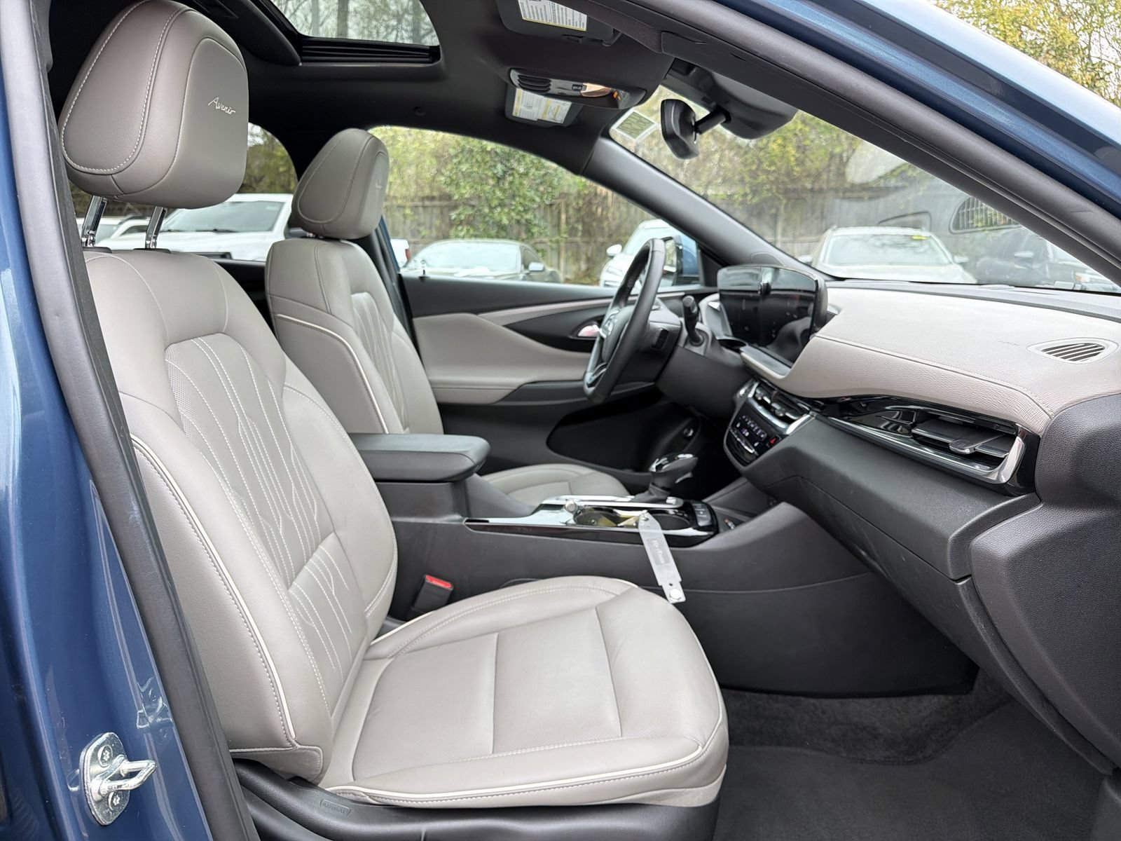 Used 2024 Buick Envista Avenir FWD image 19