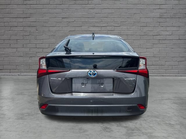 Used 2022 Toyota Prius LE FWD video 4