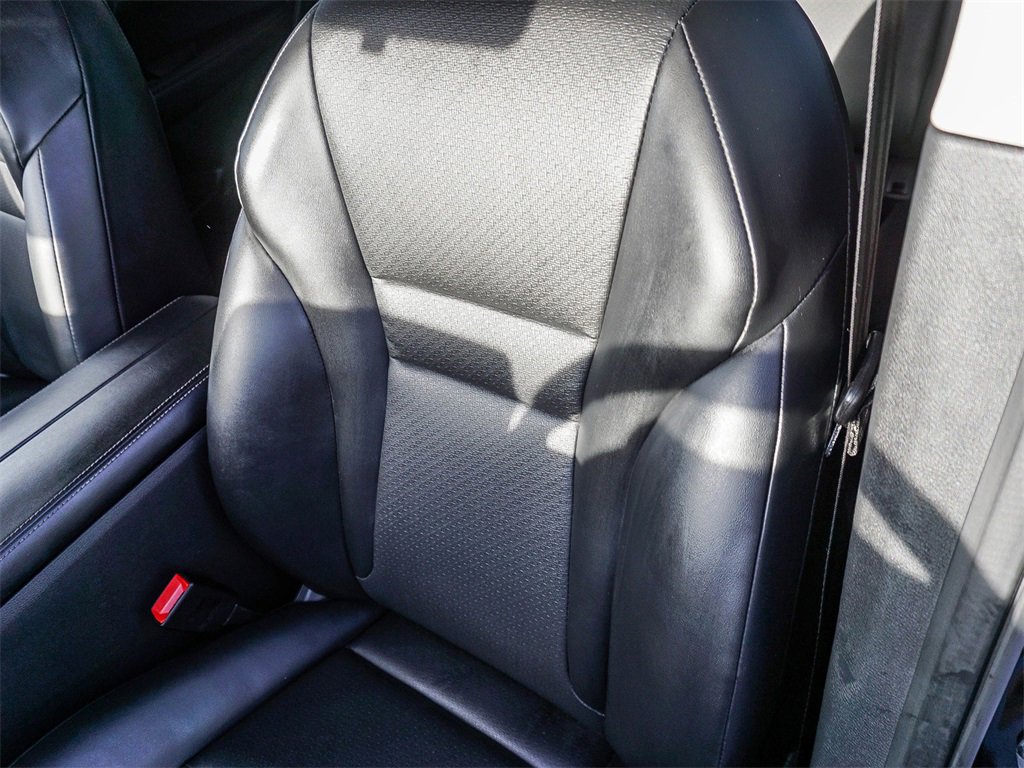 Used 2023 Nissan Rogue SV w/ SV Premium B Package image 19