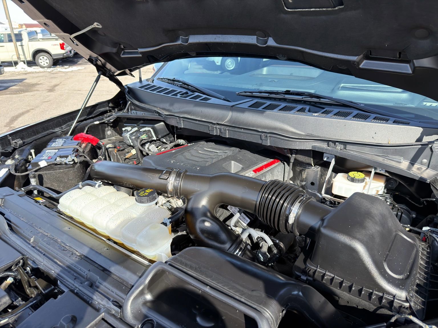 Used 2024 Ford F150 Raptor image 40