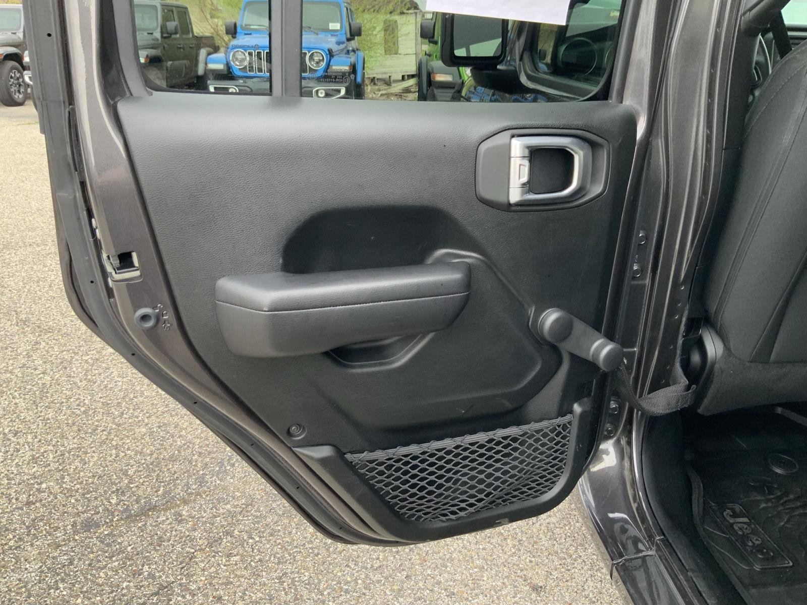 Used 2020 Jeep Wrangler Unlimited Sport image 42