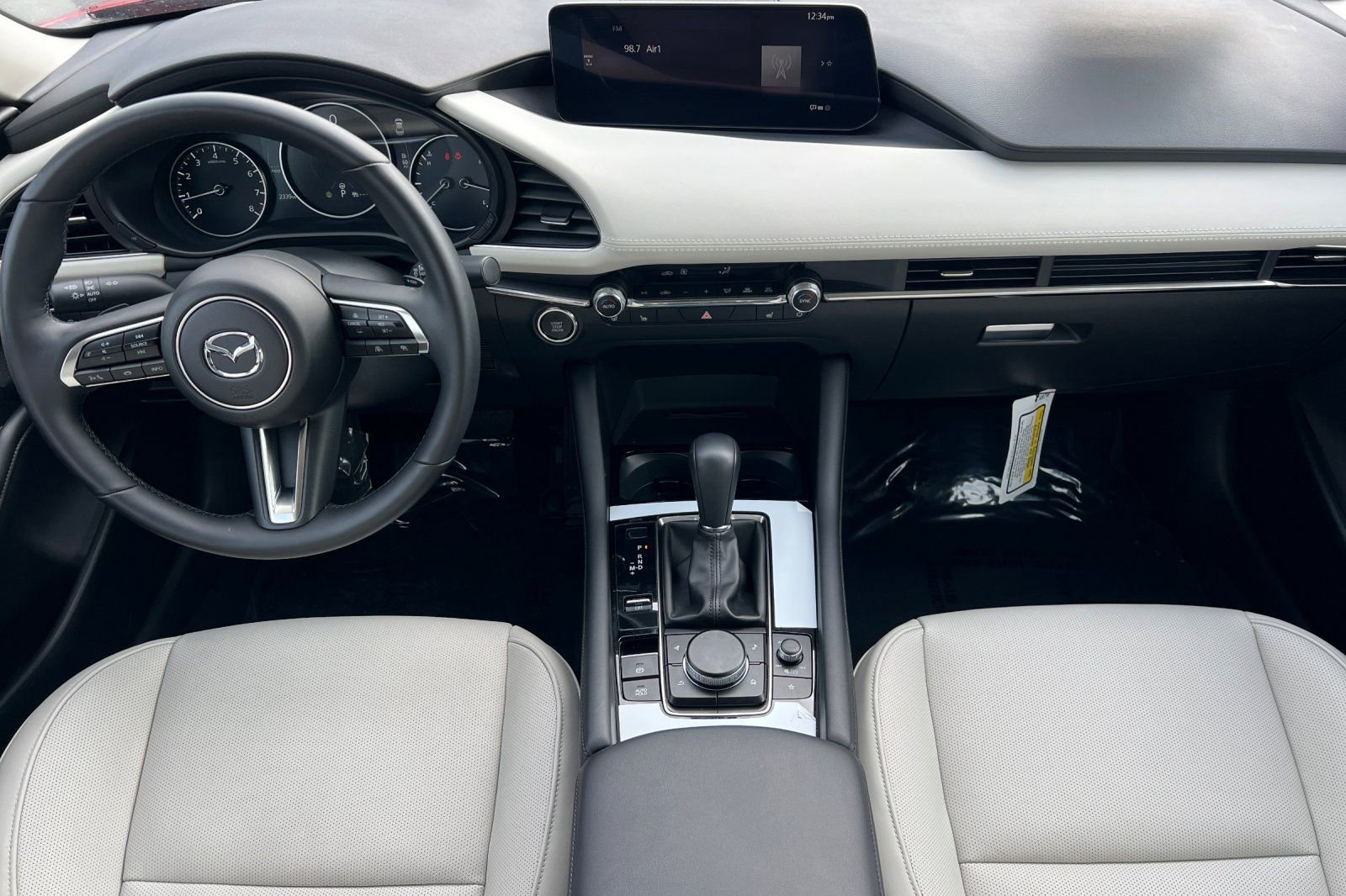 Certified 2025 MAZDA MAZDA3 2.5 Turbo Sedan w/Premium Plus image 11