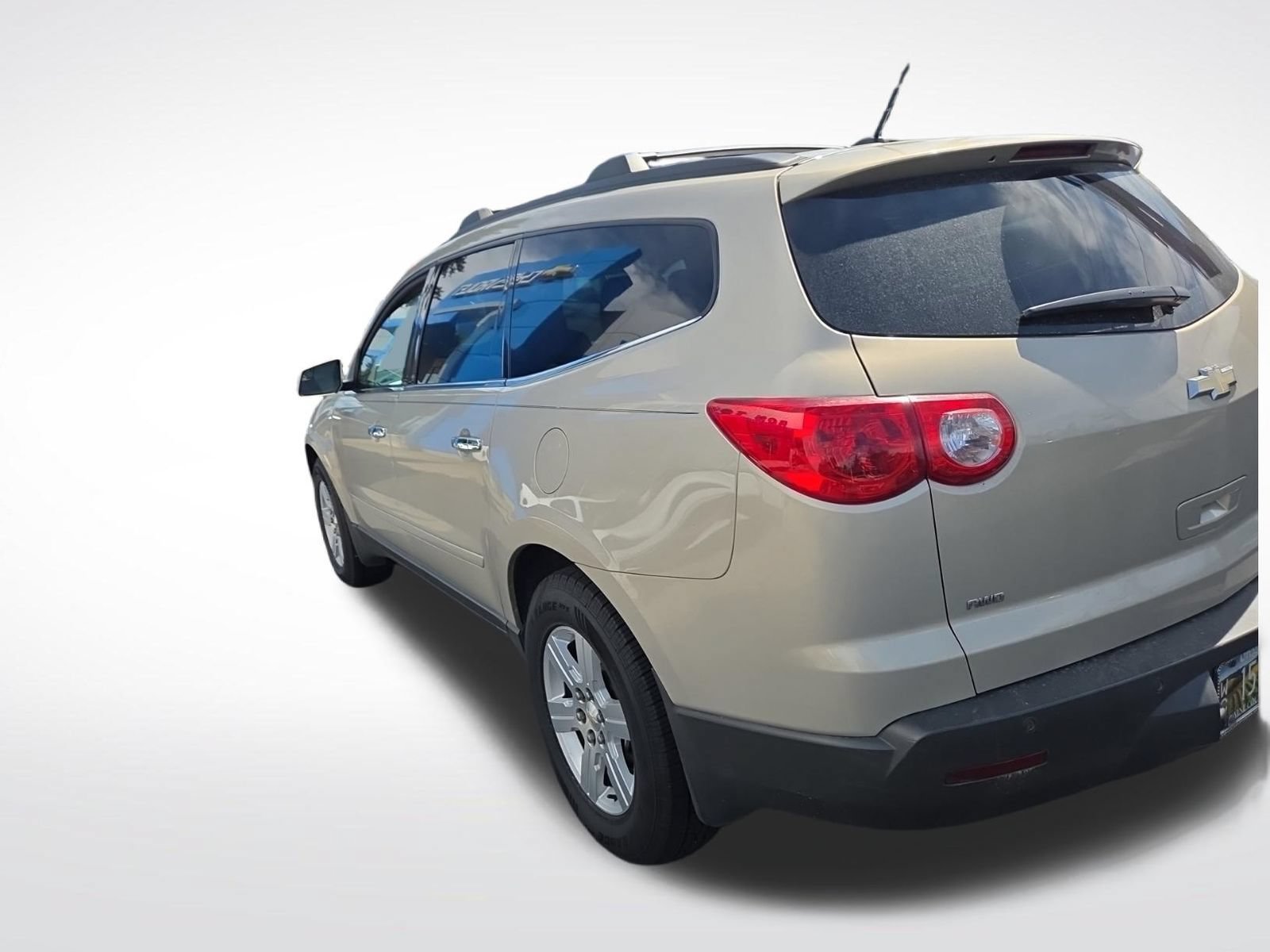 Used 2011 Chevrolet Traverse LT w/ Personal Connectivity Package AWD/4WD image 7