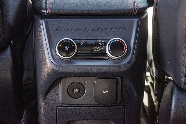Used 2026 Ford Explorer ST-Line AWD/4WD image 26