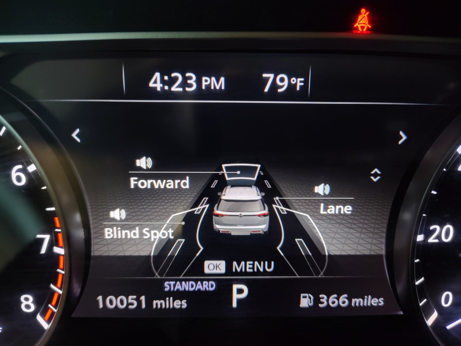 Certified 2026 Nissan Pathfinder SV FWD image 34