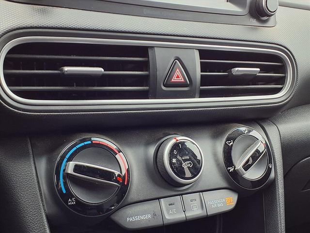 Used 2020 Hyundai Kona SEL image 11