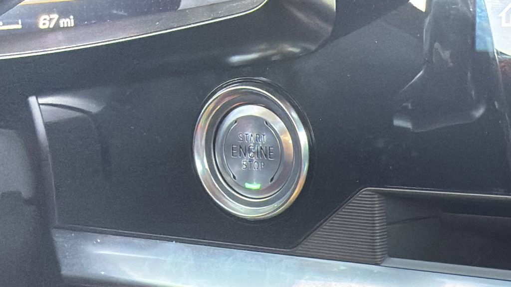 Used 2025 Chevrolet Corvette Stingray Convertible w/ 1LT image 17