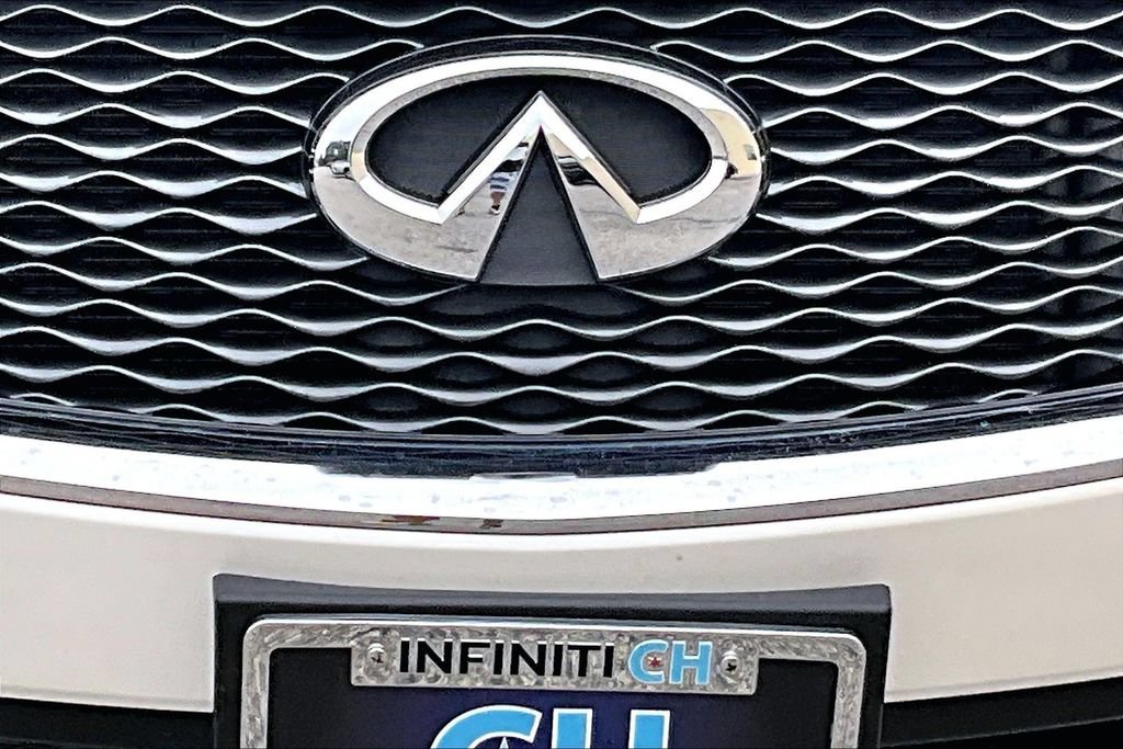 Used 2016 INFINITI QX60 Luxe w/ Premium Package AWD/4WD image 12