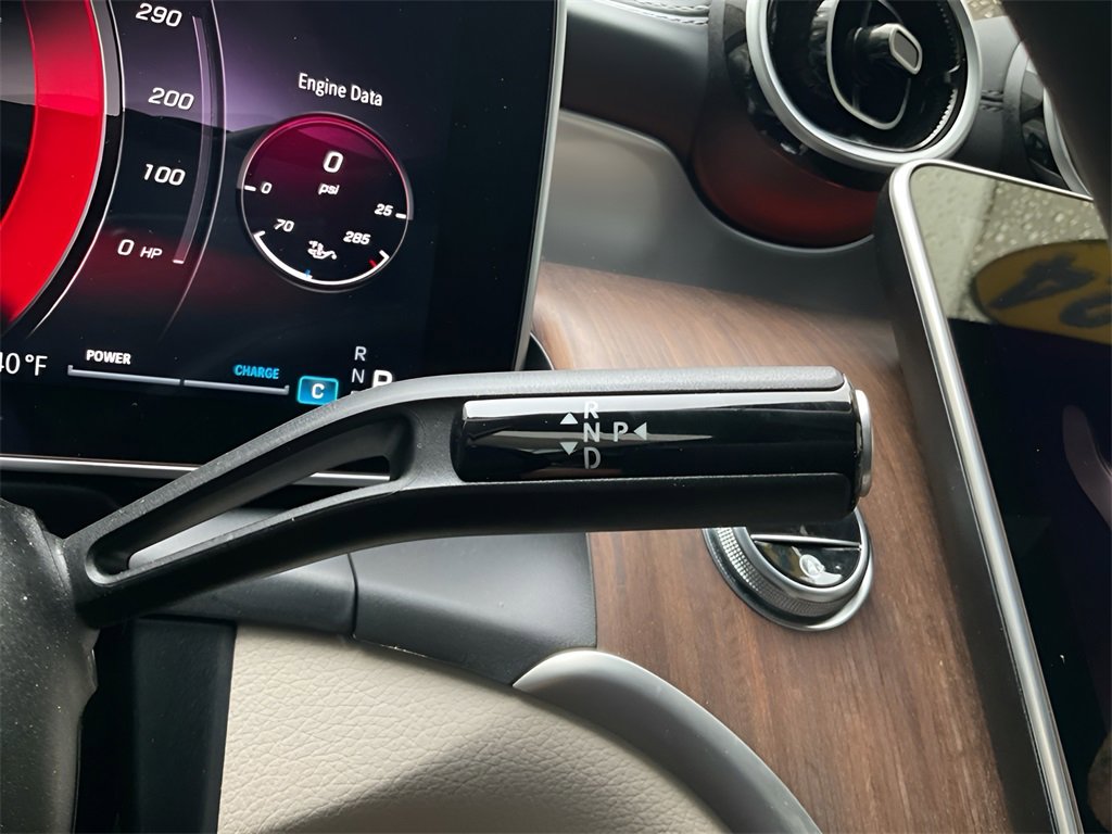 Used 2024 Mercedes-Benz GLC 300 4MATIC image 26