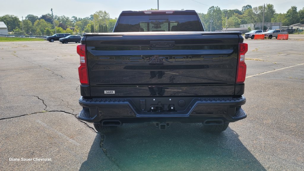 New 2026 Chevrolet Silverado 1500 LT Trail Boss w/ LT Trail Boss Premium Package AWD/4WD image 10