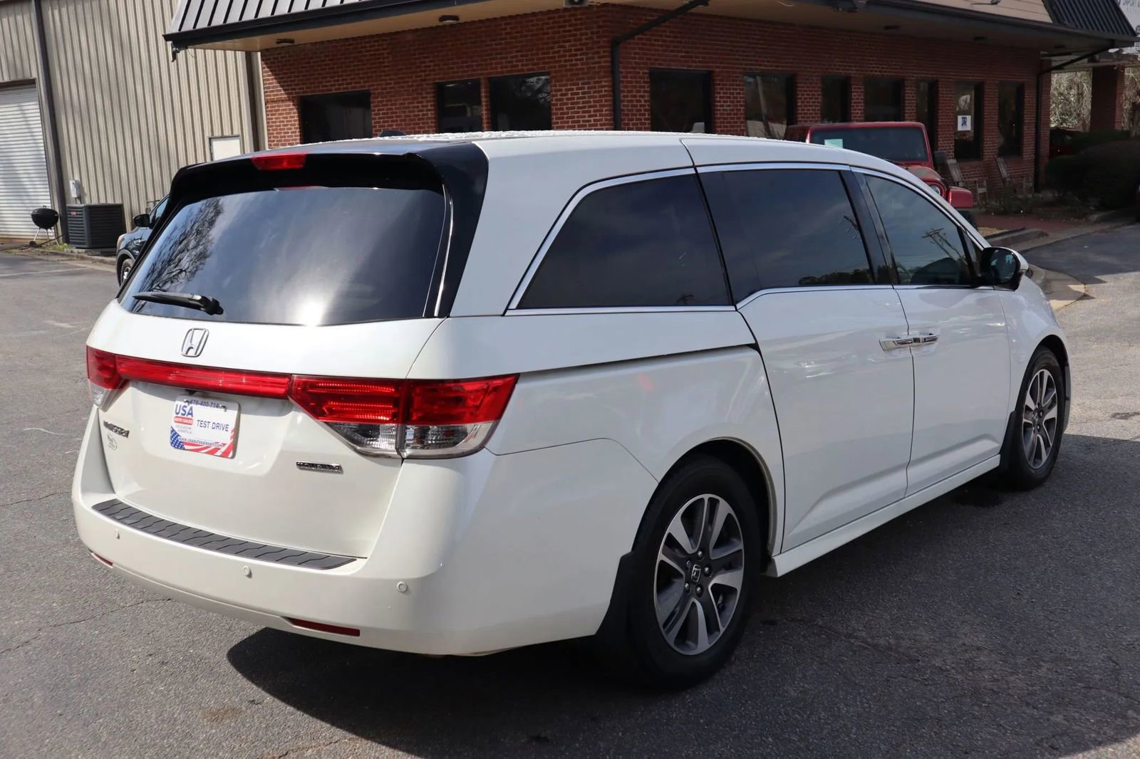 Used 2015 Honda Odyssey Touring image 6